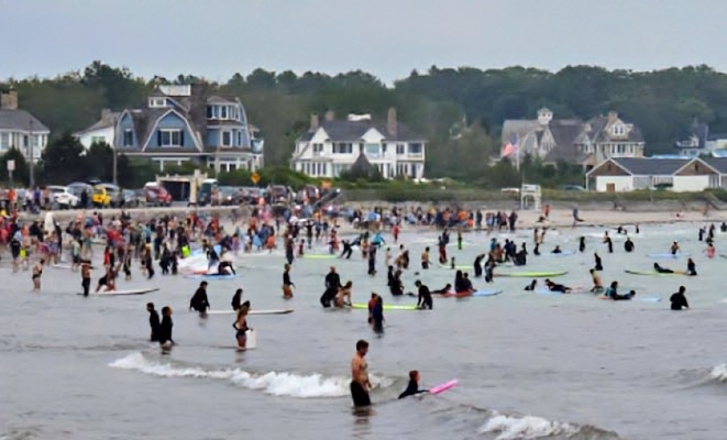 Special Surfers beach event