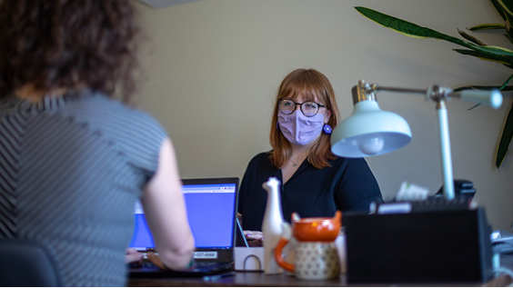 Women at a desk 