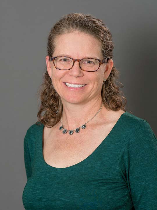 Pam Gardiner Headshot