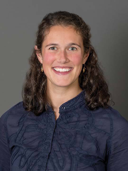 Mary Laculli Headshot